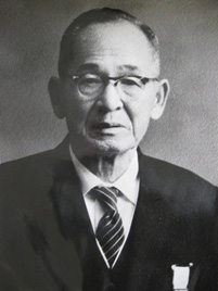 創業者 飯村四郎